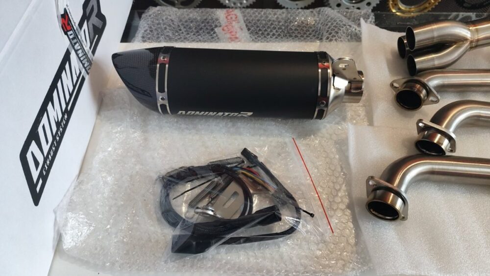 Ολόσωμη εξάτμιση (Full System) DOMINATOR HP8 BLACK για Yamaha Tracer 9 / GT 2025-2026 YA175DFSFBL(2 Lamda Sensors)
