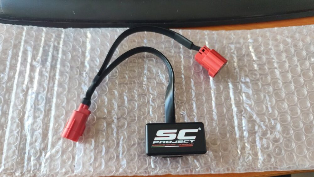 SC-Project ECR+ Electronic Catalytic Remover για Vespa Euro 5+ Κωδικός: V-ECR10