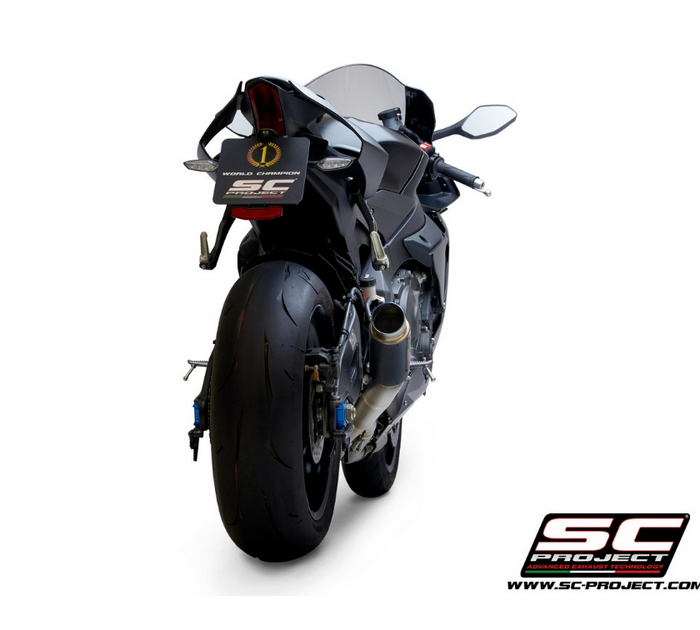SC-Project Εξάτμιση GP70-R Titanium για Yamaha YZF R1 / R1M 2015-2016 με λαιμό εξάτμισης (de-cat)